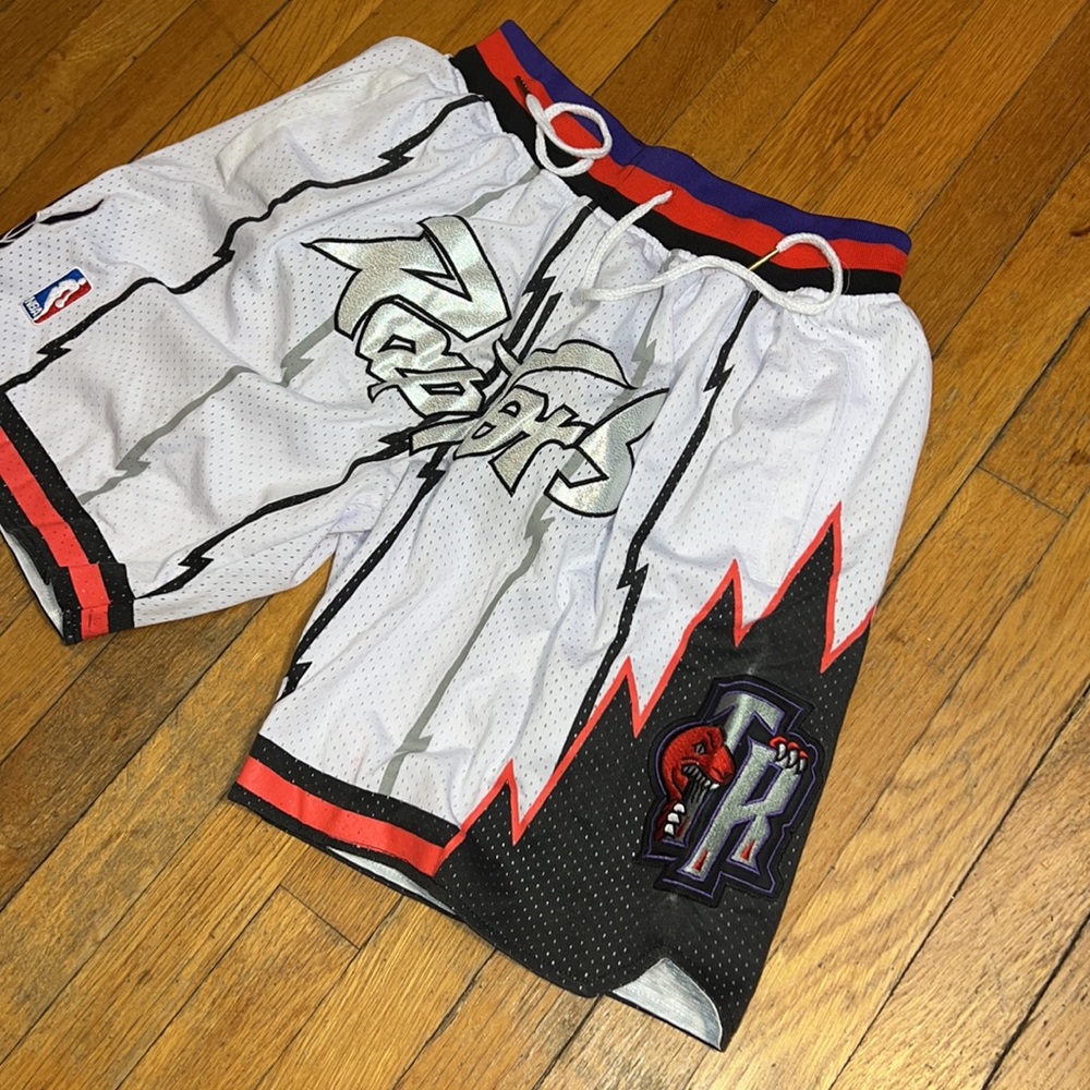 Just Don NBA Toronto Raptors Shorts, size Small - Picture 6 of 9